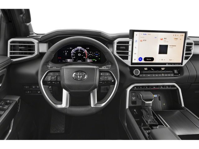 Used 2024 Toyota Tundra Platinum AWD/4WD image 4