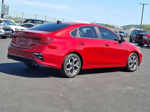 Used 2020 Kia Forte LXS FWD image 6