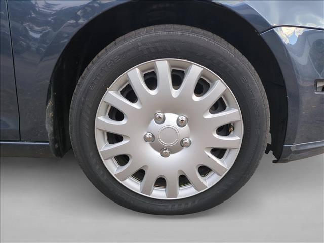 Used 2005 Volkswagen Jetta 2.5 FWD image 21