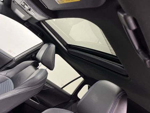 Used 2020 Toyota RAV4 XSE w/ XSE Grade Weather Package image 6