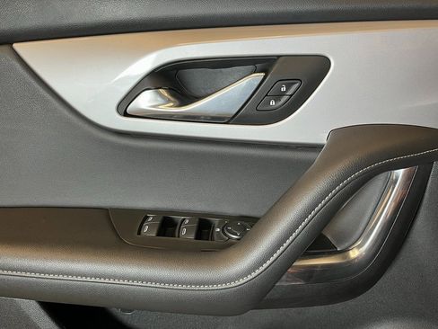Used 2023 Chevrolet Blazer LT image 18