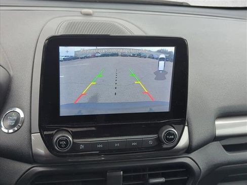 Used 2020 Ford EcoSport SES image 9