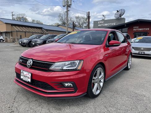 Used 2016 Volkswagen Jetta GLI SEL image 1