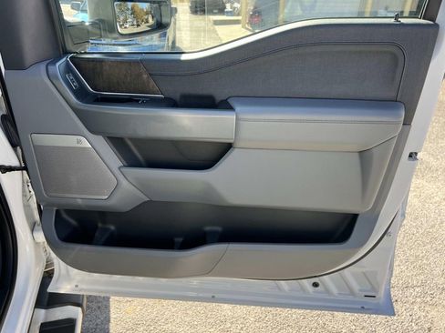 Used 2022 Ford F150 Lariat w/ Equipment Group 502A High image 15