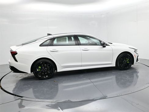 New 2026 Kia K5 GT image 8