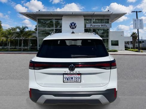 Used 2026 Volkswagen Tiguan S FWD image 5