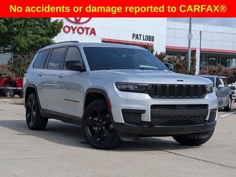 Used 2023 Jeep Grand Cherokee L Laredo AWD/4WD image 2
