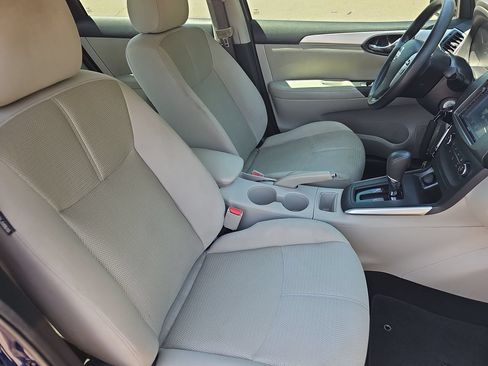 Used 2016 Nissan Sentra S FWD image 10