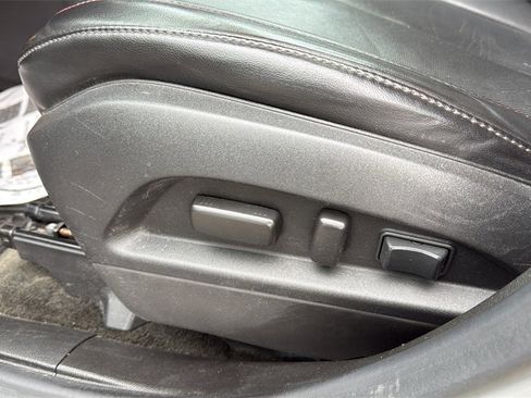 Used 2017 GMC Terrain SLT w/ Open Road Package image 26