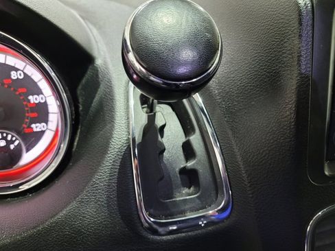 Used 2019 Dodge Grand Caravan GT image 42