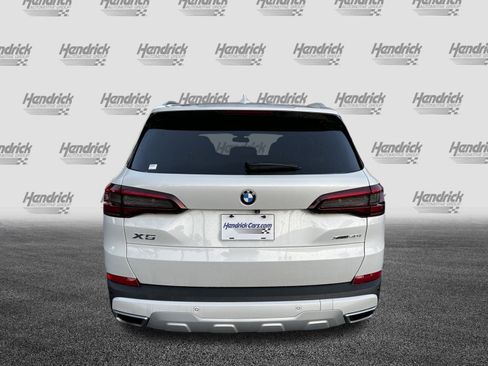 Used 2021 BMW X5 xDrive40i w/ Premium Package image 8
