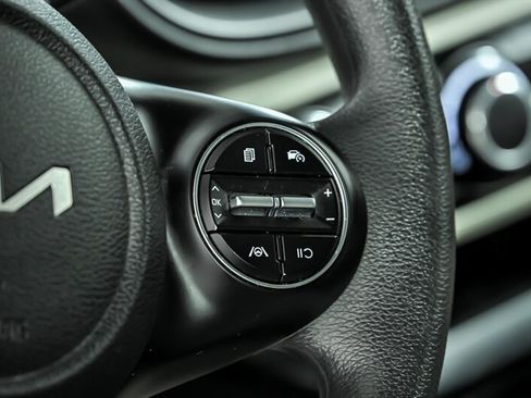 Used 2023 Kia Soul LX w/ Option Group 015 FWD image 20