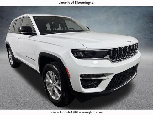 Used 2023 Jeep Grand Cherokee Limited AWD/4WD image 8
