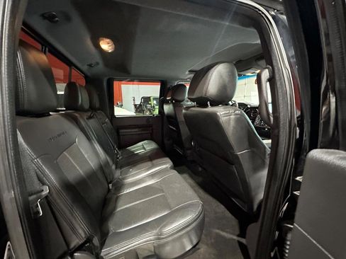 Used 2016 Ford F350 Platinum w/ Platinum Package AWD/4WD image 13