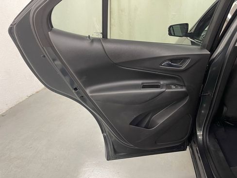 Used 2019 Chevrolet Equinox LT image 15