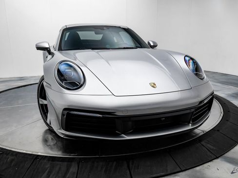Used 2024 Porsche 911 Carrera S w/ Premium Package image 20