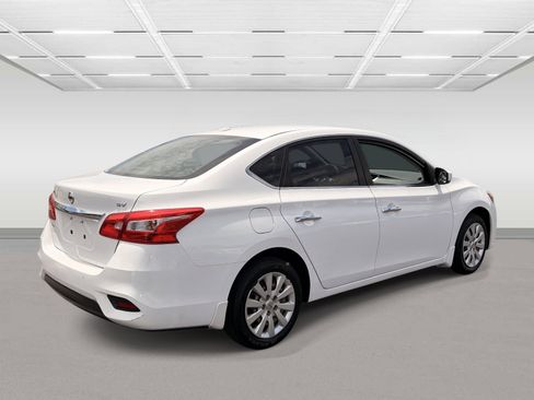 Used 2017 Nissan Sentra SV FWD image 5