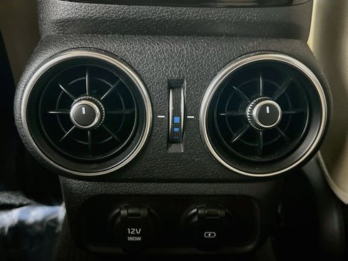 Used 2023 Kia Stinger GT-Line w/ Sun & Sound Package RWD image 19