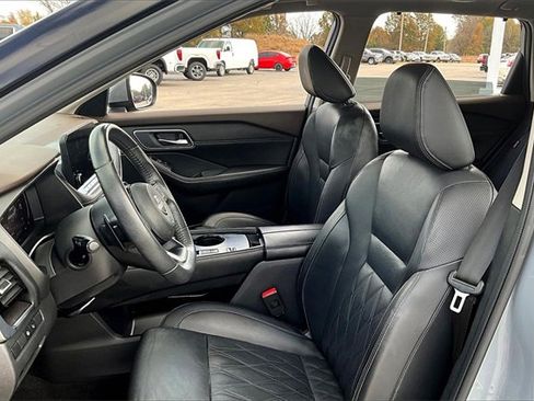 Used 2023 Nissan Rogue Platinum w/ Platinum Premium Package image 21