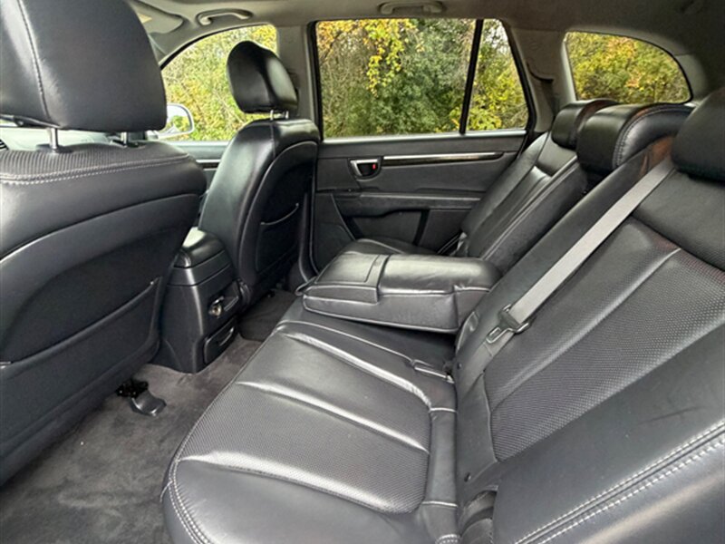 Used 2007 Hyundai Santa Fe SE FWD image 19