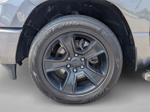 Used 2023 RAM 1500 Laramie AWD/4WD image 9