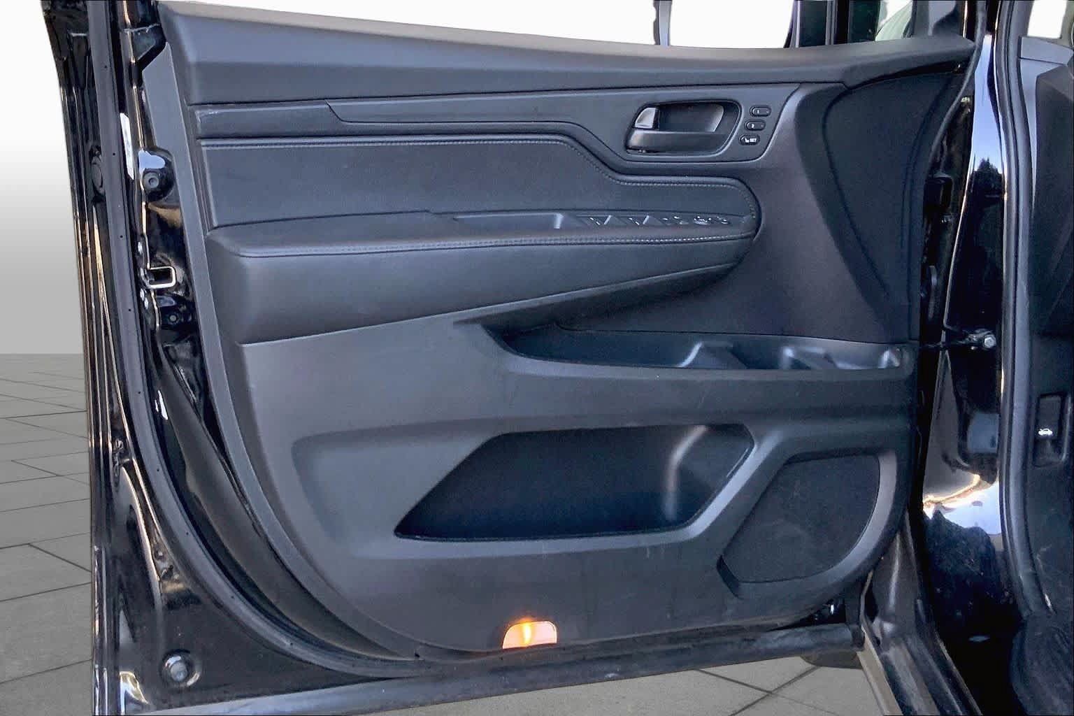 Used 2025 Honda Odyssey EX-L image 21
