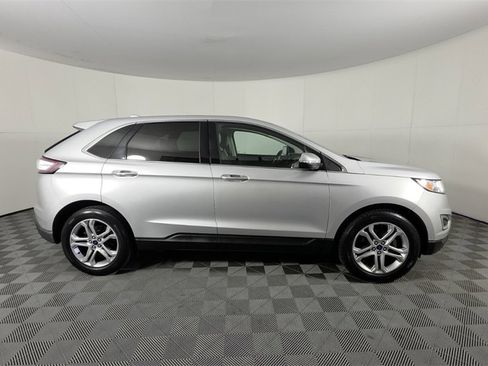 Used 2018 Ford Edge Titanium image 4