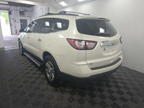 Used 2015 Chevrolet Traverse LT AWD/4WD image 4