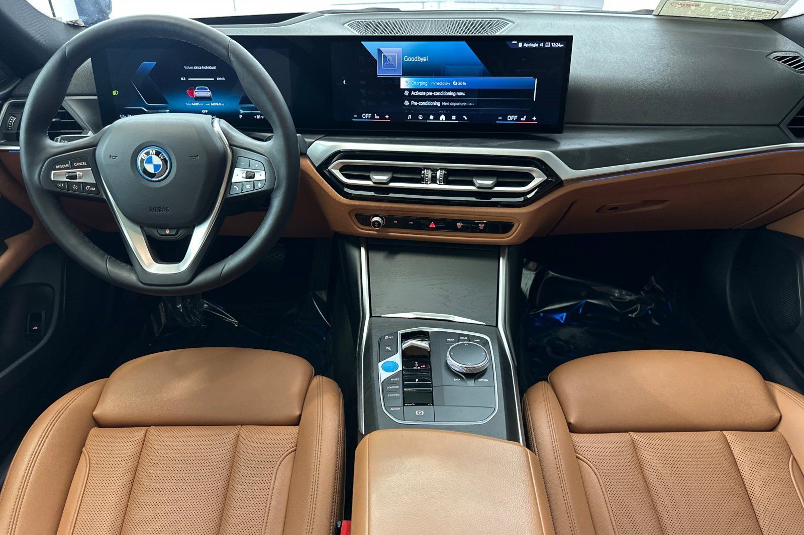 Used 2024 BMW i4 eDrive40 w/ Premium Package RWD image 15
