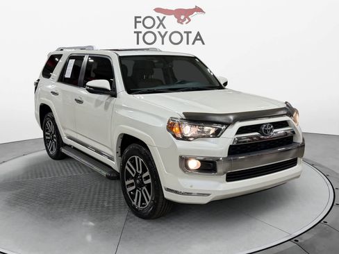 Used 2017 Toyota 4Runner Limited image 8
