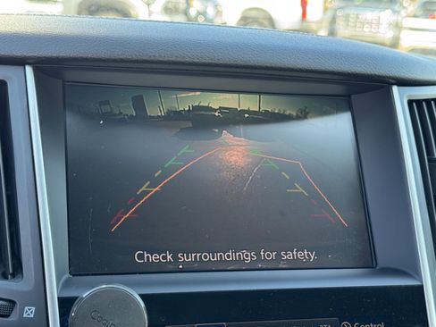 Used 2017 INFINITI Q60 w/ Cargo Package image 9