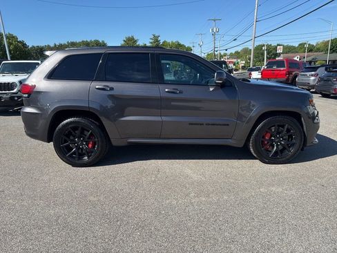 Used 2021 Jeep Grand Cherokee SRT AWD/4WD image 6