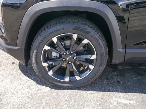 New 2026 Chevrolet Equinox RS w/ Safety and Technology Package FWD image 5