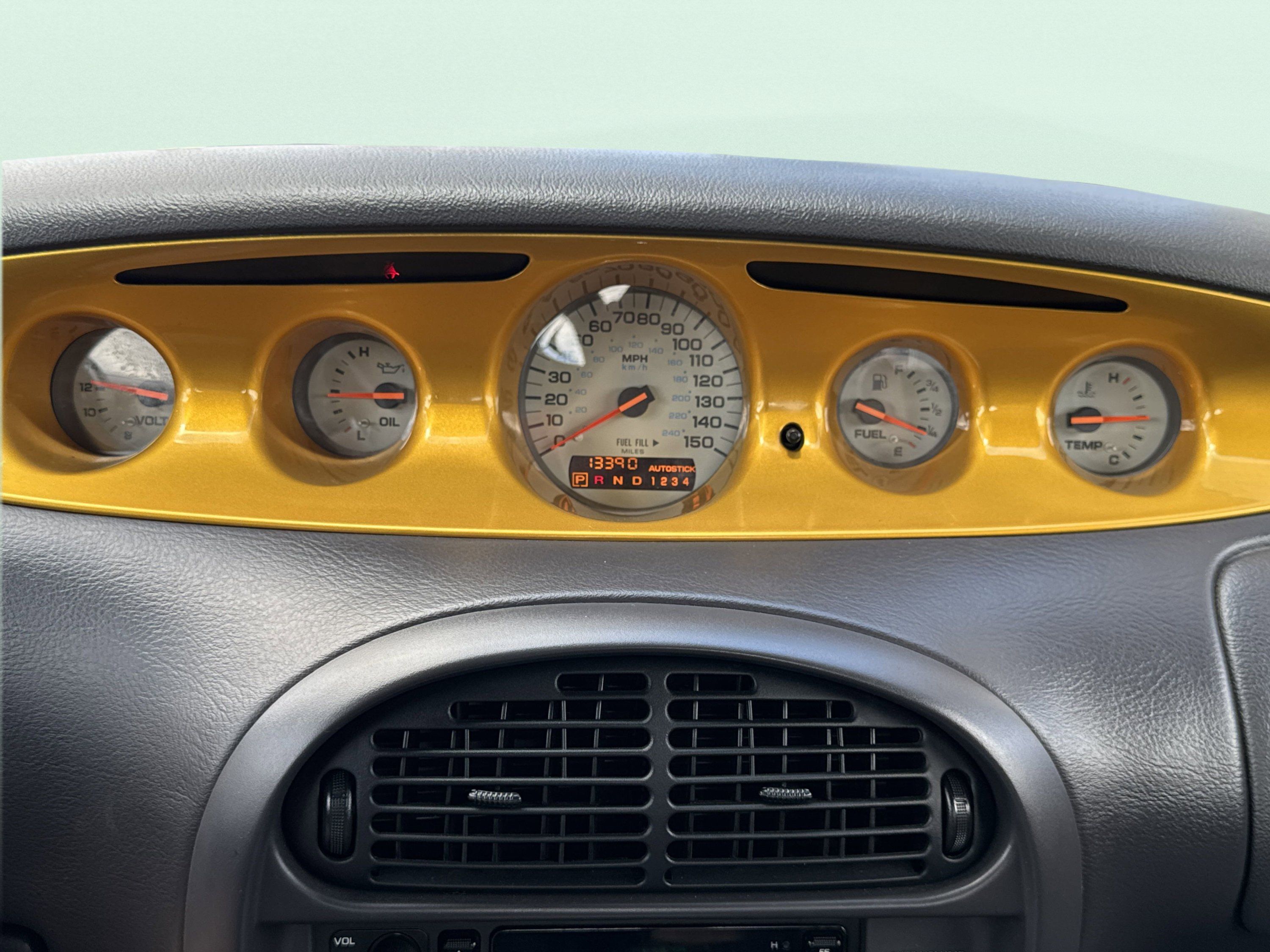 Used 2002 Chrysler Prowler RWD image 61