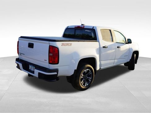 Used 2021 Chevrolet Colorado Z71 AWD/4WD image 3