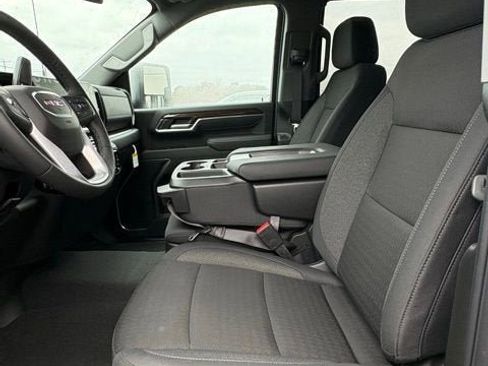 New 2026 GMC Sierra 2500 SLE w/ SLE Value Package; image 15