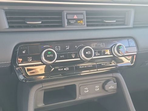 New 2026 Honda Pilot Touring image 24