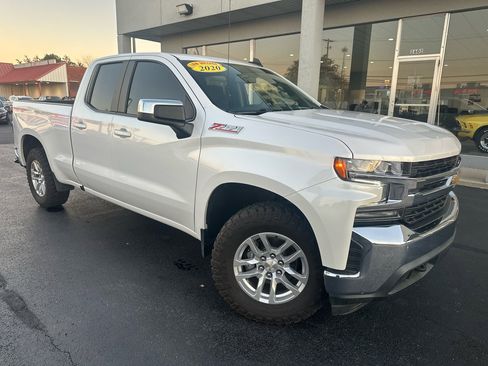 Used 2020 Chevrolet Silverado 1500 LT w/ All-Star Edition image 2