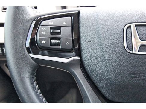 Used 2025 Honda Odyssey Touring image 19