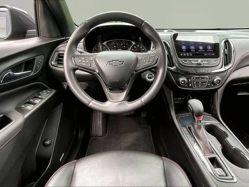 Used 2022 Chevrolet Equinox RS w/ RS Leather Package FWD image 6