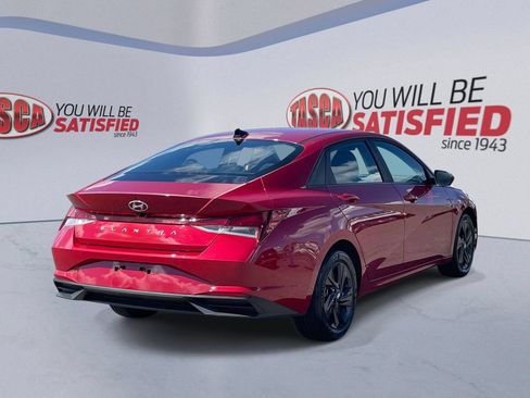 Certified 2023 Hyundai Elantra SEL FWD image 6