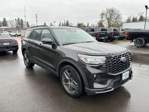 Used 2026 Ford Explorer ST w/ Sun And Sound Package image 6