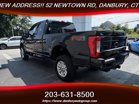 Used 2017 Ford F250 XLT w/ XLT Value Package AWD/4WD image 3