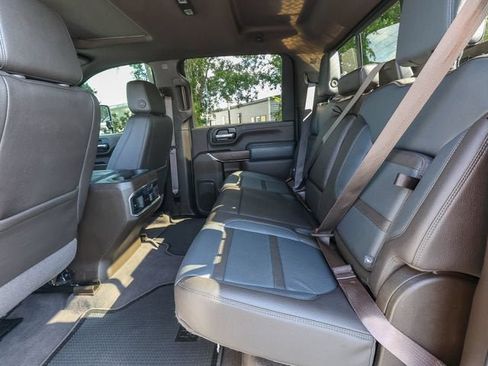 Used 2022 GMC Sierra 3500 Denali w/ Denali Ultimate Package AWD/4WD image 29