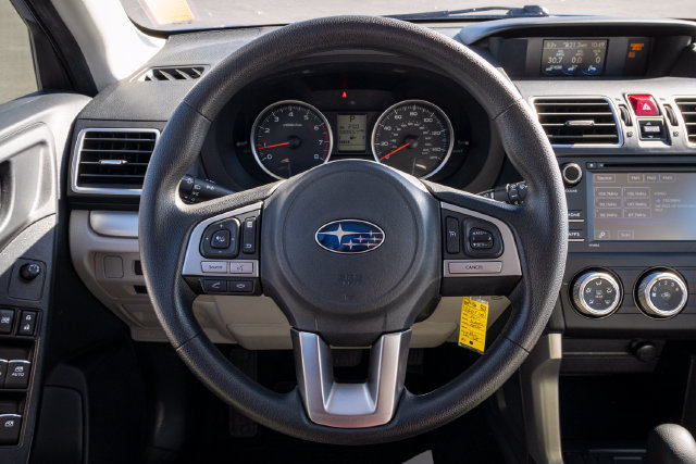 Used 2017 Subaru Forester 2.5i w/ Alloy Wheel Package AWD/4WD image 17