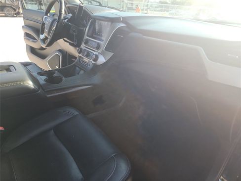 Used 2018 GMC Yukon SLE RWD image 24