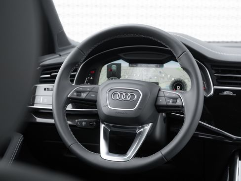 New 2026 Audi Q7 3.0T Premium Plus AWD/4WD image 9