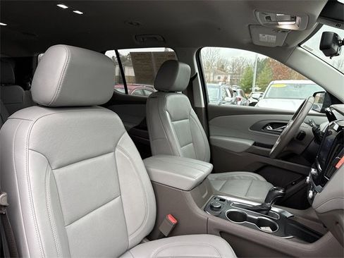 Used 2020 Chevrolet Traverse Premier w/ LPO, Floor Liner Package image 21