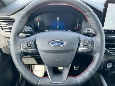 Used 2024 Ford Escape ST-Line w/ Tech Pack #1 AWD/4WD image 22