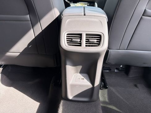 Used 2025 Buick Envision Preferred AWD/4WD image 20